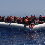 إنقاذ ألف مهاجر من الغرق في «المتوسط»