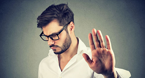 آدم: أخطاء في علاقتك الزوجية