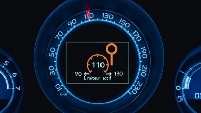 محدد السرعه