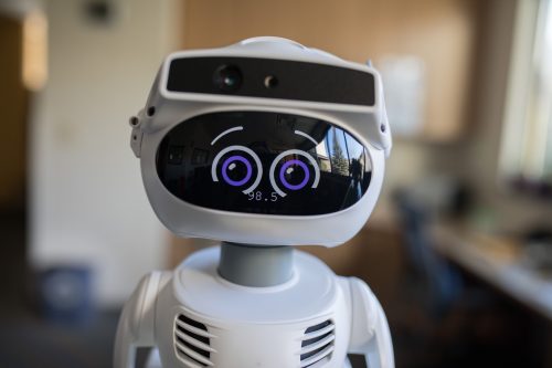 عندما تصبح التكنولوجيا خطر على وظائفنا robots