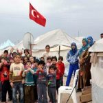 تركيا تسعى لإعادة اللاجئين السوريين إلى بلادهم