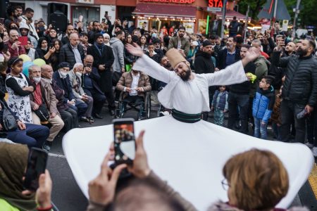 b6e1bc40-ec3e-4c4b-afb4-1e1f0acfe3e8