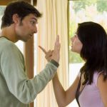 <strong>أفعال تهدد الإنسان وعلاقاته بالآخرين</strong>