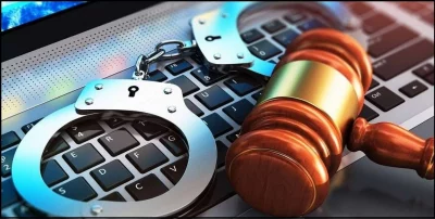 جرائم ترتكبها على الانترنت دون علم 32124