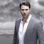 اختيار أحمد عز لجائزة “للتميز” بمهرجان القاهرة السينمائي