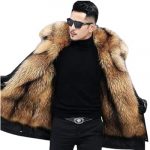 تحذير من ارتداء ملابس سميكة عند القيادة في الشتاء