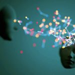 كيف تؤثر اللغة في تفكيرنا ونظرتنا للعالم؟